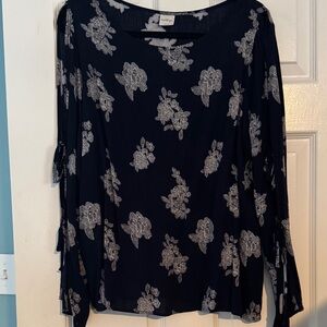 Kaileigh - Large (L) - Navy Blue Blouse with White Floral Design
